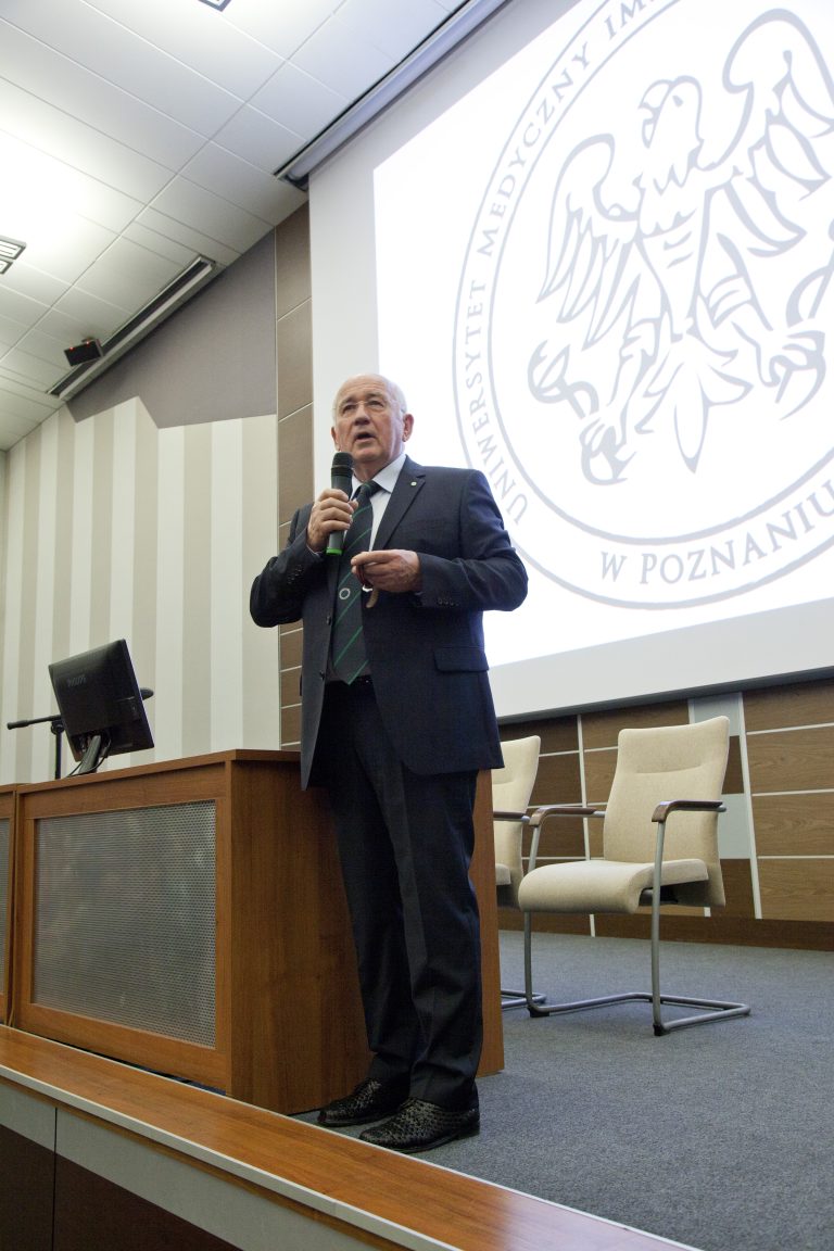 Uniwersytet Młodego Odkrywcy - Mały Medyk